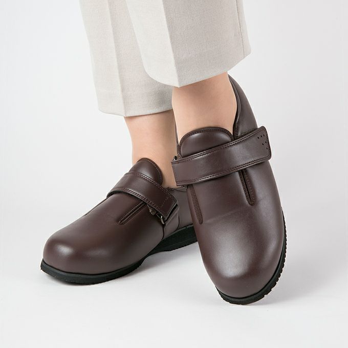 使用回数2.3回　ほぼ未使用　マスターストレッチシューズ ダブルマジック3 合皮【7E】左足のみ | あゆみシューズショップ公式